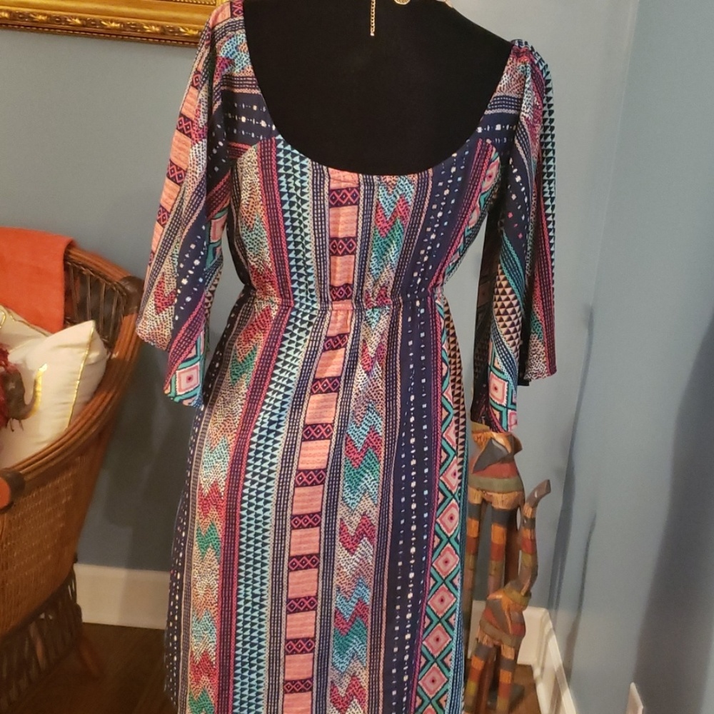 Dress - Picture 5 of 6